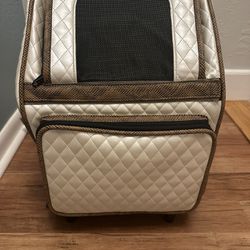 2-in-1 Rolling  And Backpack Pet Carrier Rio Ivory Quilted Luxe