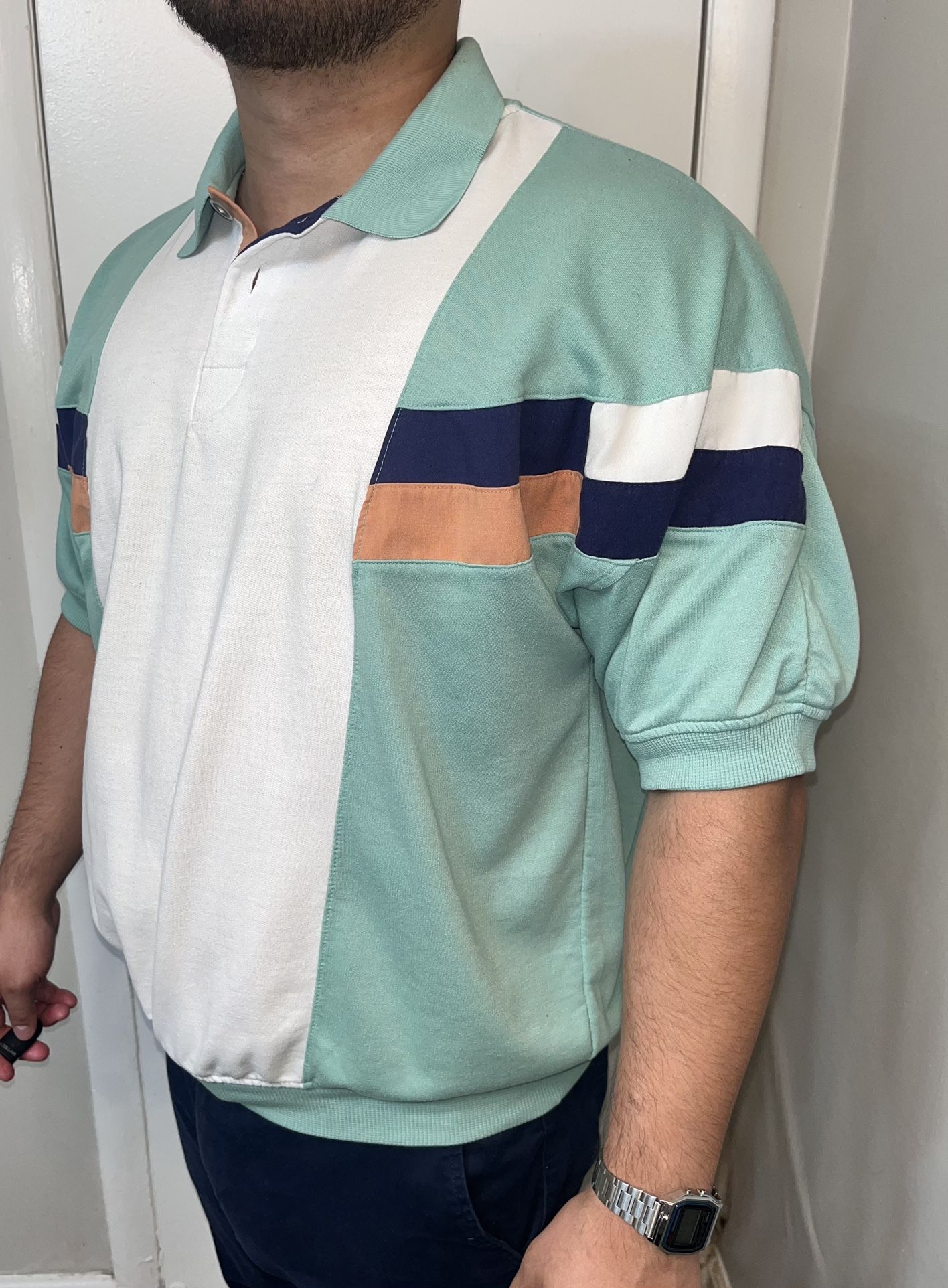 Vintage men’s classic sweater by Memebers Only medium
