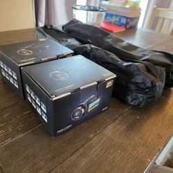 2 video camera camcorders woth stands 5k