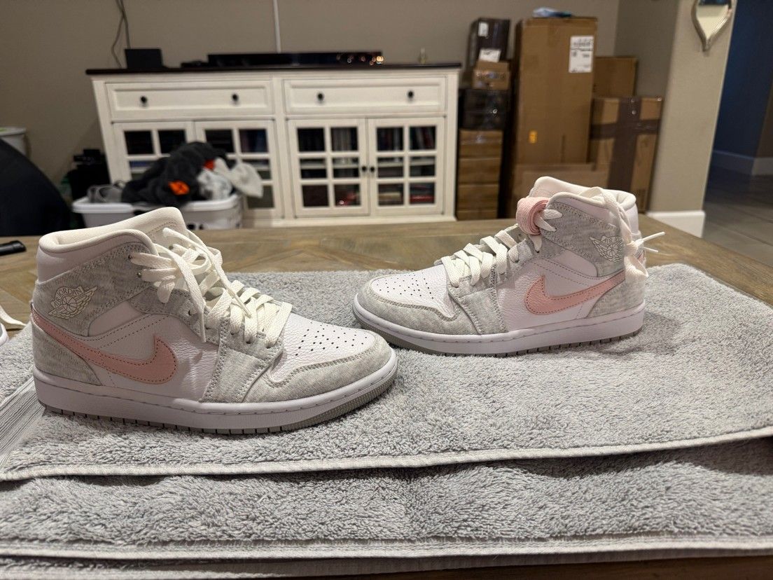 Air Jordan 1 Iron Ore Atmosphere White Women's Shoes