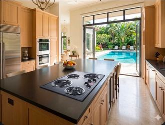 30" ELECTRIC STOVE NEW
