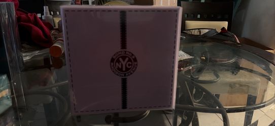 Bond No. 9 Madison Avenue NYC perfume