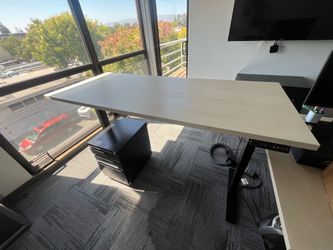 72” Electric Standing Desk | Commercial Grade | Like New