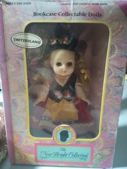 Porcelain ' Switzerland DoLL