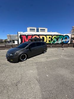 2011 BAGGED HONDA ODYSSEY