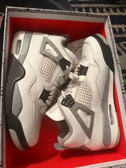 Jordan 4s