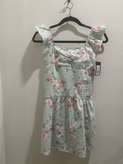 New Kids Light Green Floral Ruffle Sleeve Mini Dress Size L
