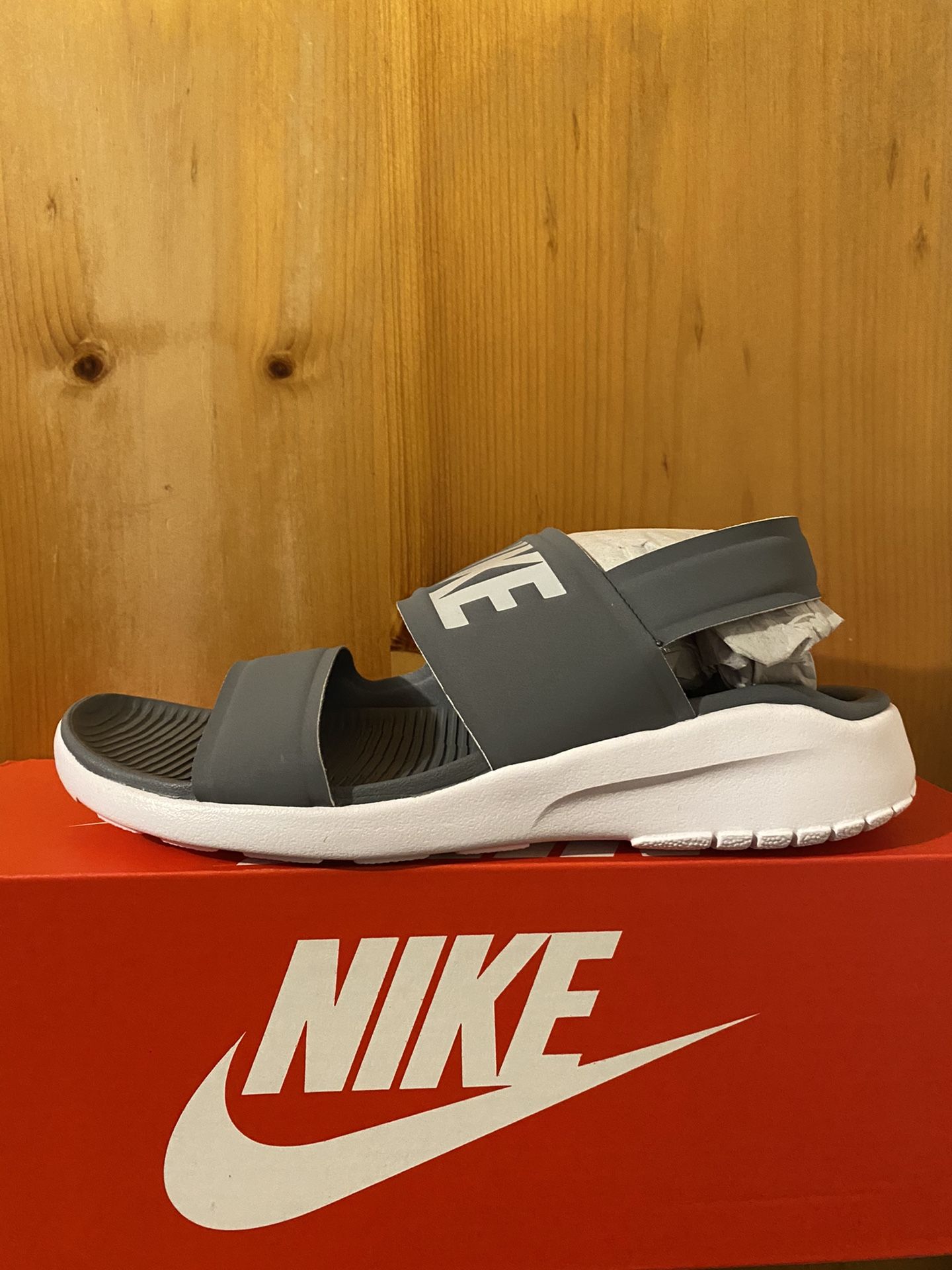 Women’s Nike Tanjun Sandal