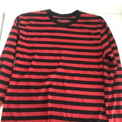 Long Sleeves Black And Red Shirt