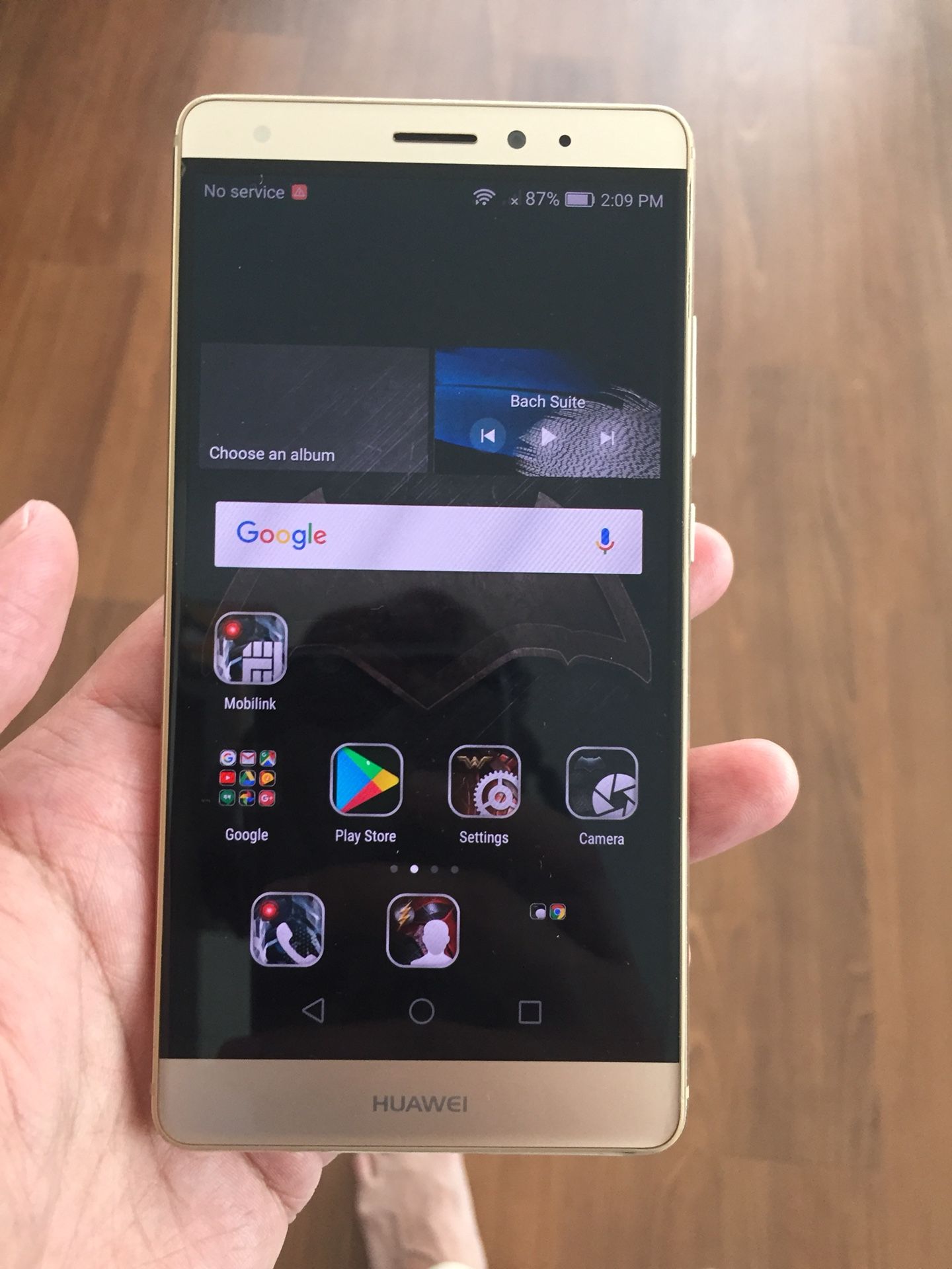 Huawei mate 7 like new trade only