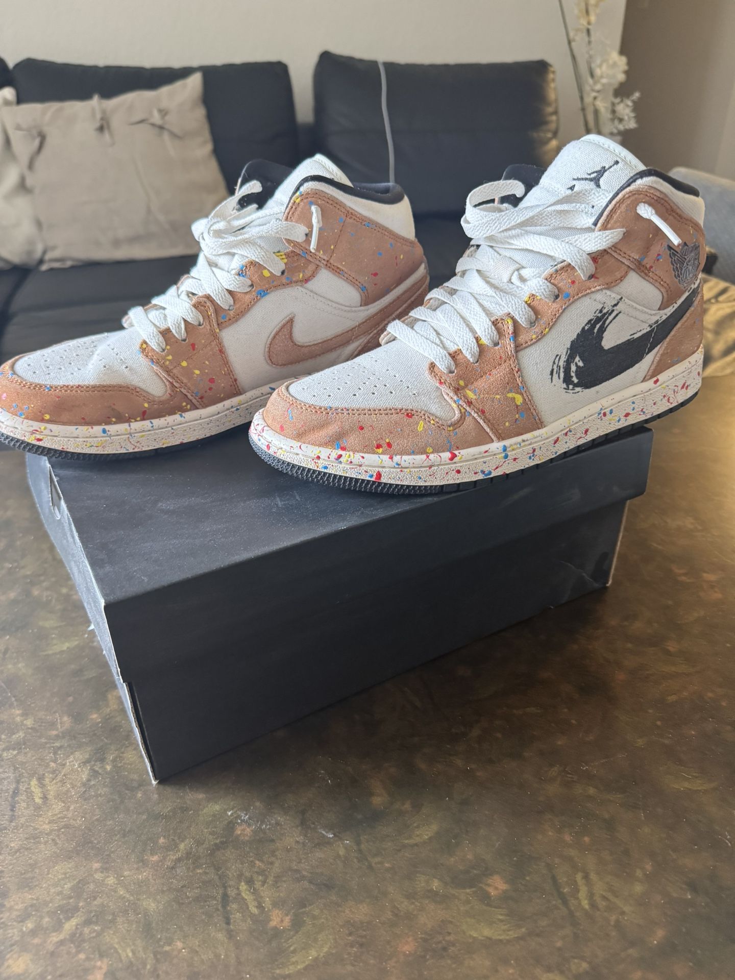 Air Jordan 1 Mid SE Brushstroke Paint Splatter - Size 9