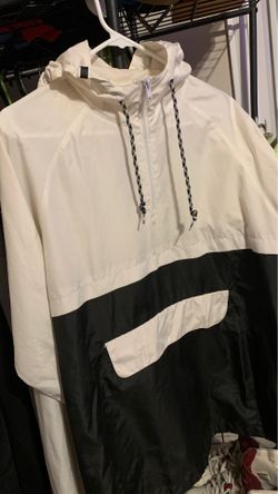 Windbreaker size M