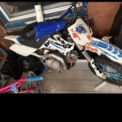 2018 YCF 125cc DIRTBIKE 