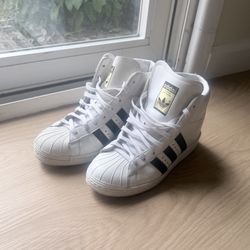 Adidas Unisex Shoes Size 7