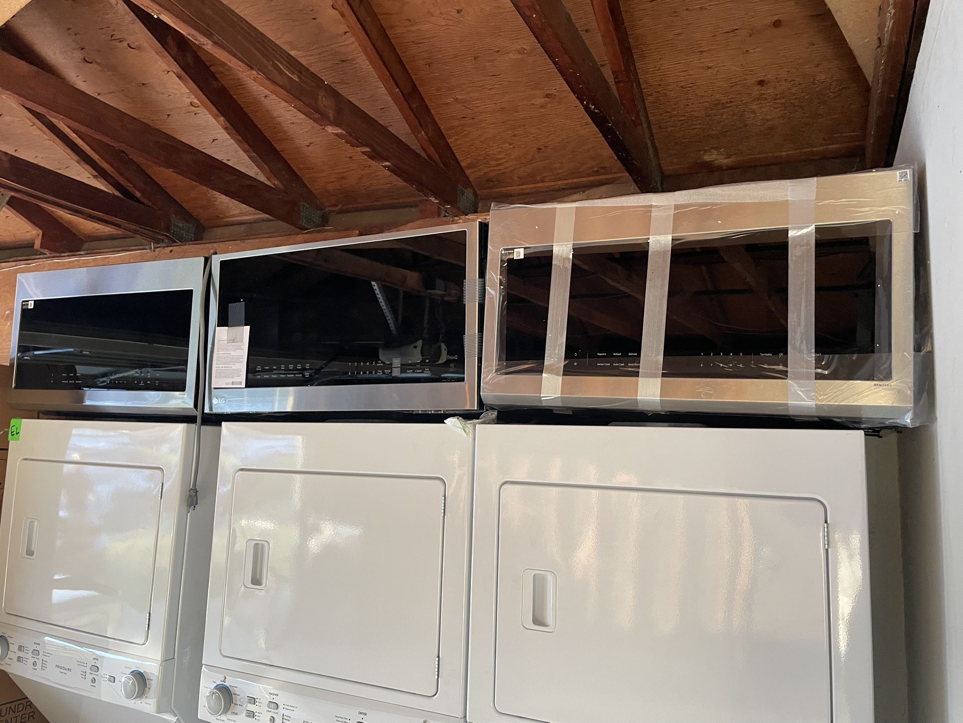 🚨ON SALE NOW🚨Microwaves Over The Range For Sale Only $220🚨