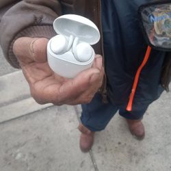 Goggle Pixle Earbuds