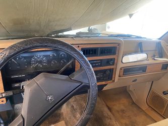 1987 Dodge Dakota