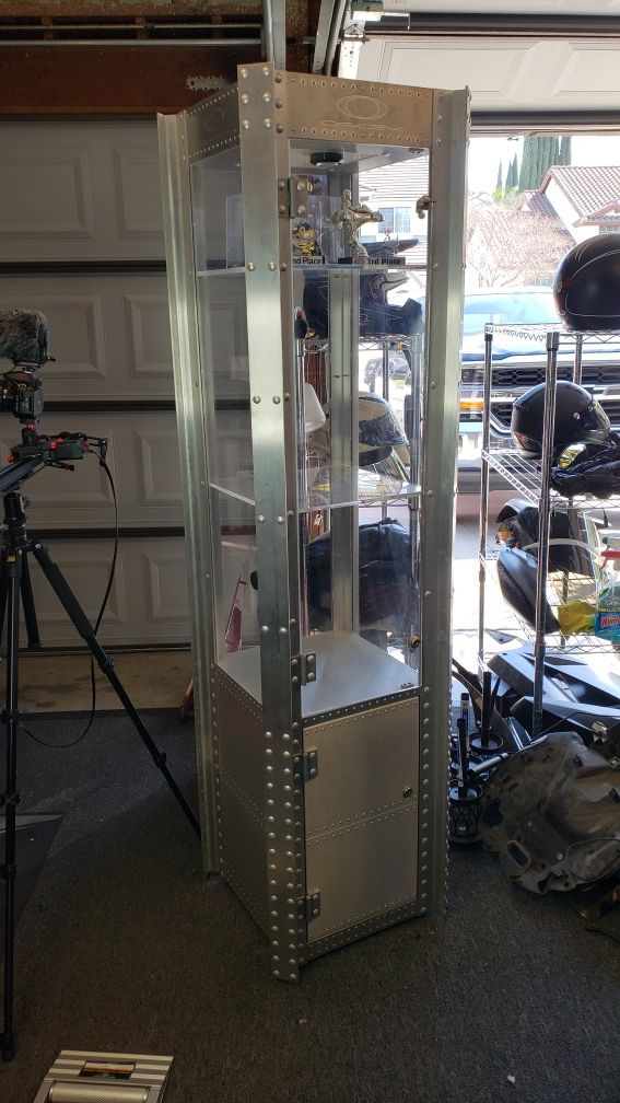 Like New 6' Tall Aluminum Oakley Sunglass Display