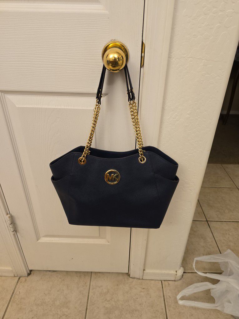 Navy BLUE LEATHER 💙 MICHAEL KORS TOTE