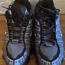 Nike Shot TL Size 8