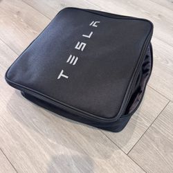 Tesla Mobile Connector