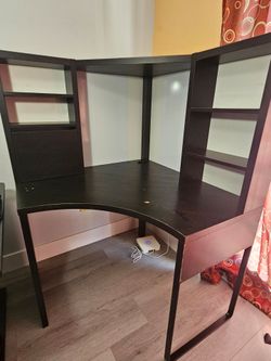 Computer desk for free