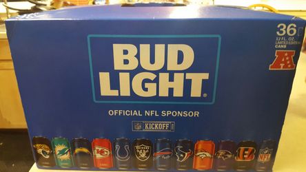 Collectable nfl cans. All 32 teams 125.00
