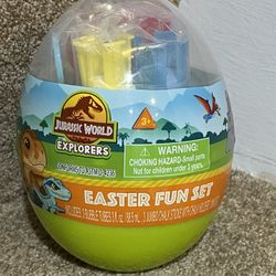 Jurassic park Easter Egg Easter Chalk Bubbles Activity Fun Set (NEW & SEALED)