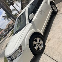 2014 Dodge Journey 