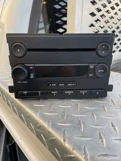 Ford Stock Stereo