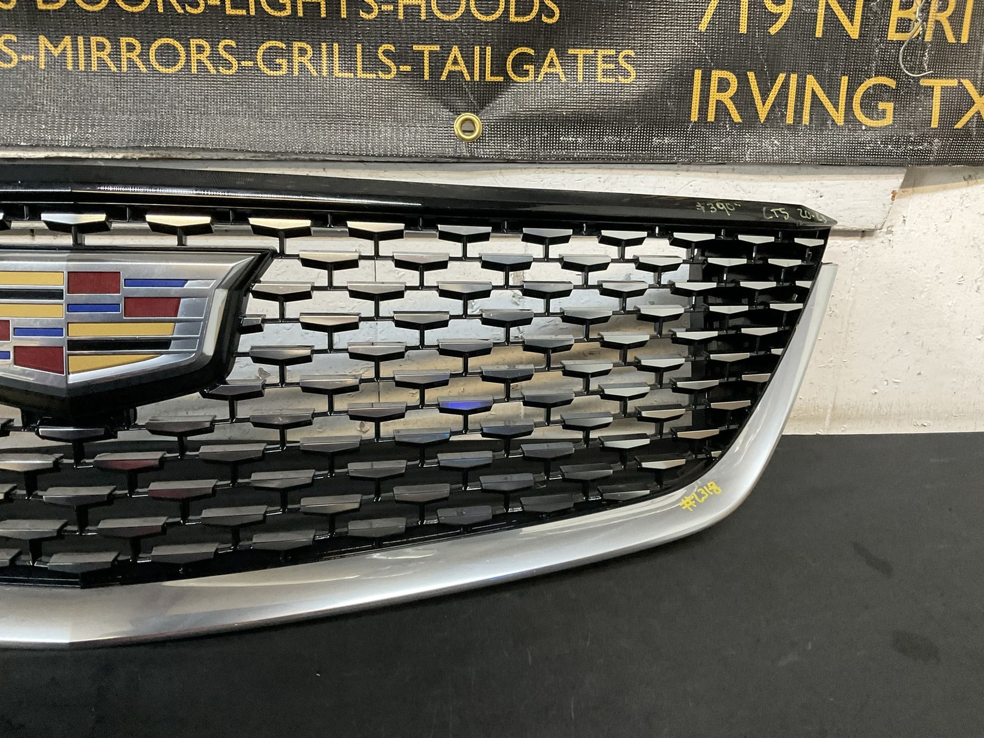 CADILLAC CT5 GRILLE 2020-2023 oem