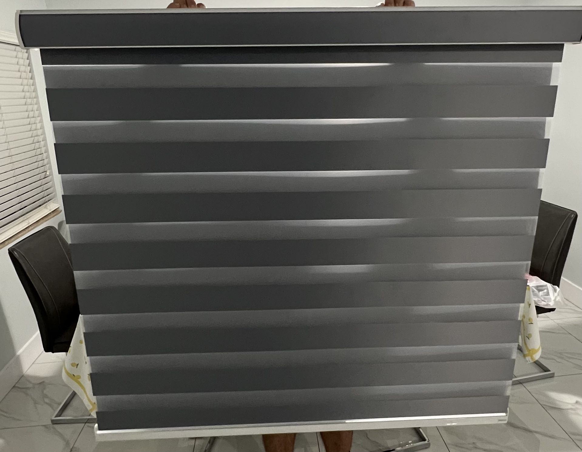 Blinds/ Zebra Shades