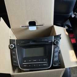 Factory Head Unit For 2014-2016 Hyundai