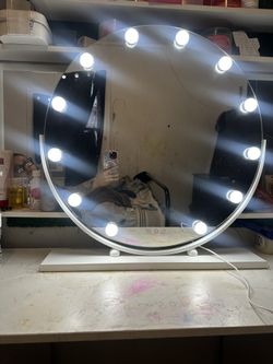vanity mirror