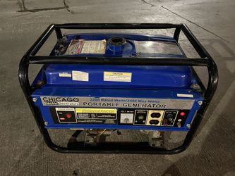Chicago Generator 2400 Watts