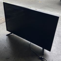 Roku 32" Tv