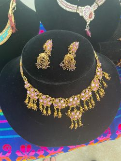 The amethyst jewelry set