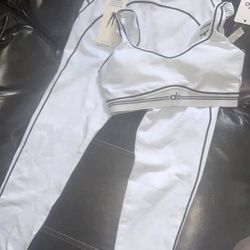 ALO-Inspired Seamless Set | Crop Top + Leggings ✨