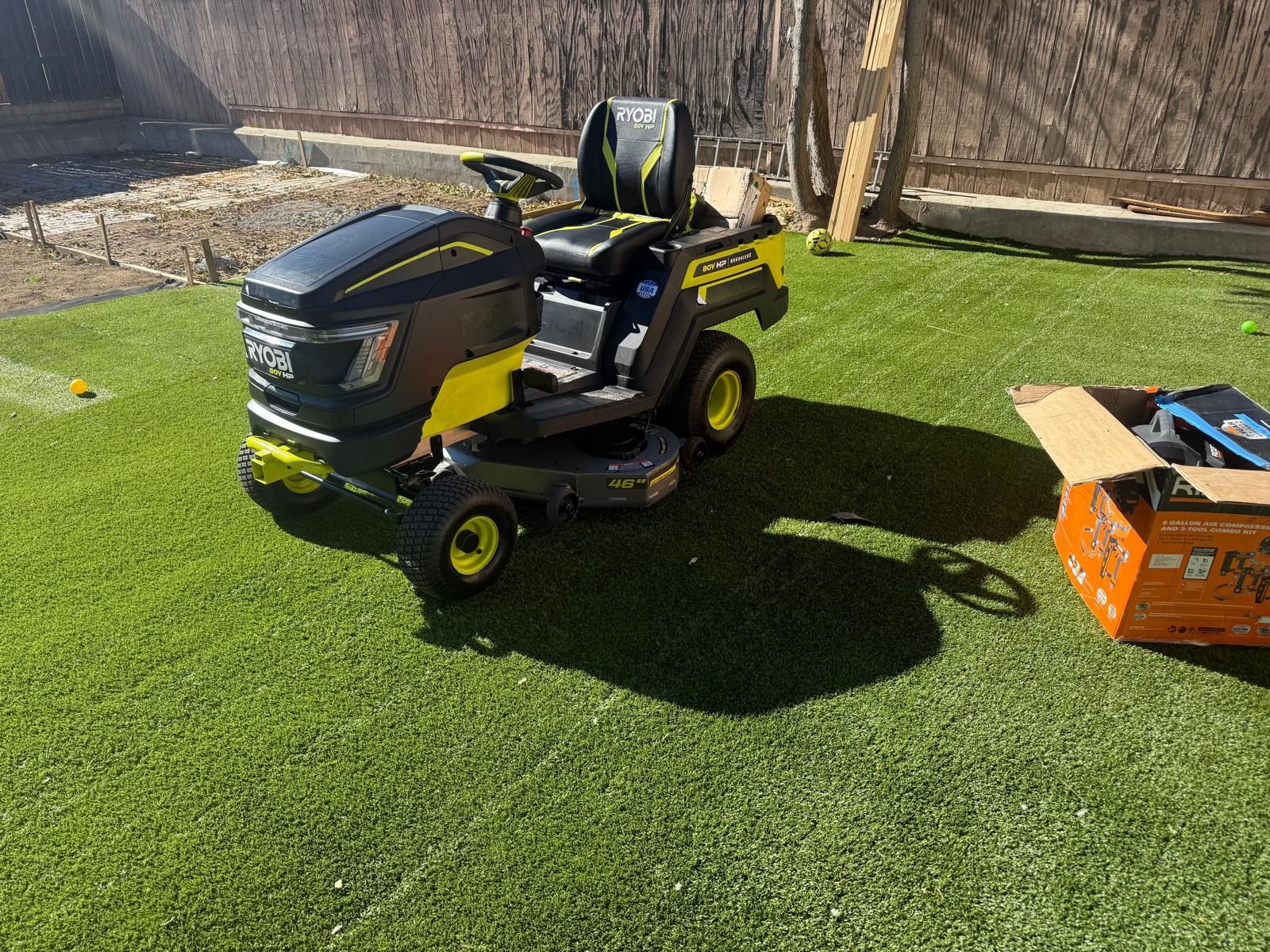 Ryobi riding mover 80volt come w 3 10Ah  batteries and charger costumer return to Home Depot as is $2200