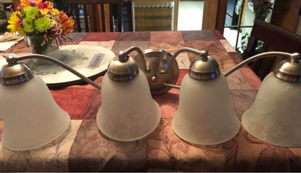 Bathroom vanity 4 light fixture