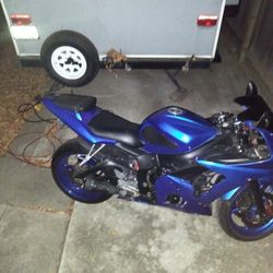 04 Yamaha  R6