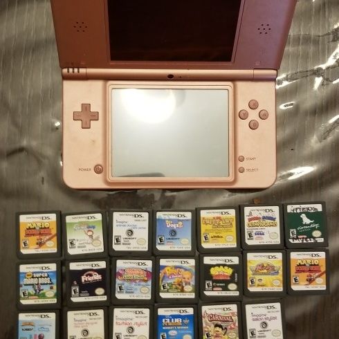 Nintendo Dsi XL for Sale in Long Beach, CA - OfferUp