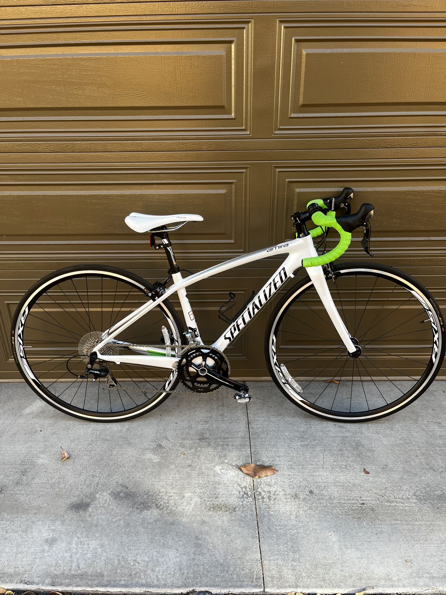 2014 Specialized Amira Sport