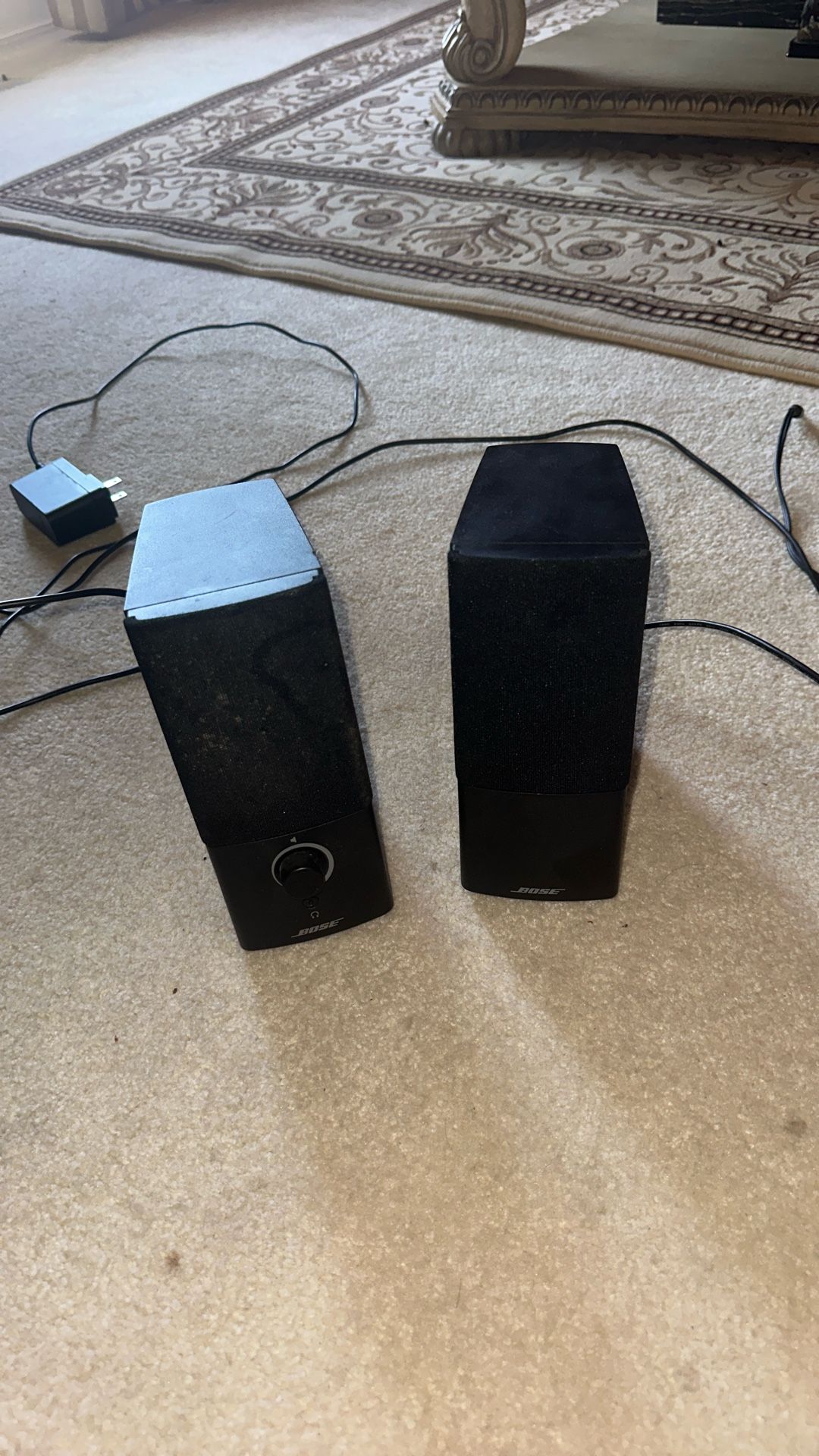 Bose Companion 2 Series III Multimedia Speakers with AUX & PC Input