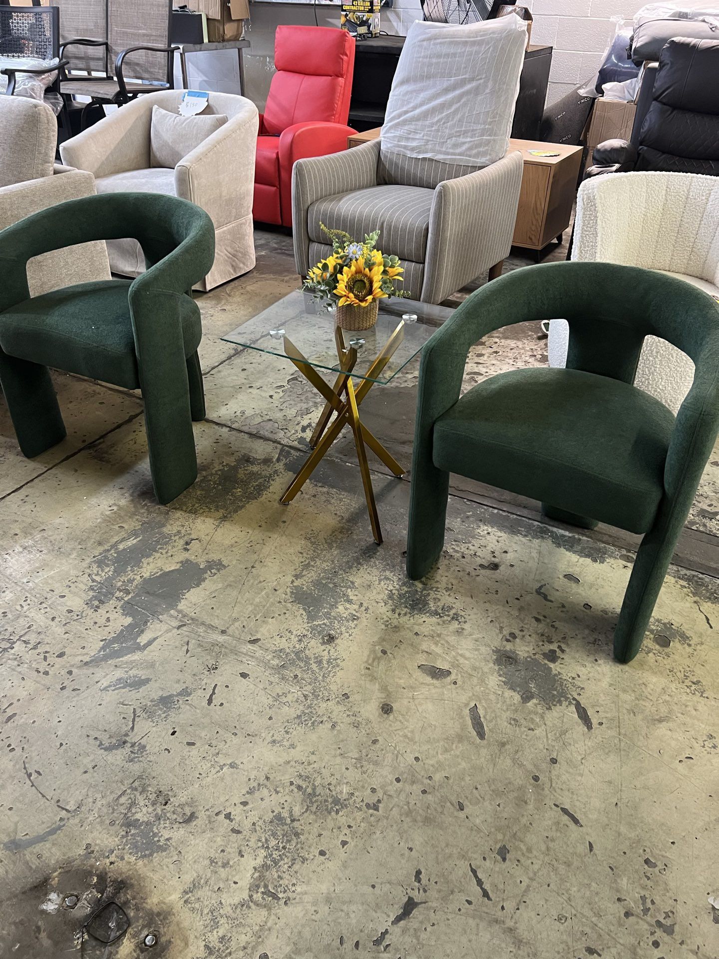 Brand New 3 pcs set $180 2 chairs and coffee table  Brand new  