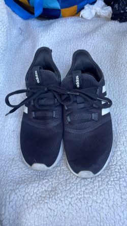 Adidas tennis shoes SZ 7 w 8.5 men's