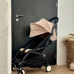 Babyzen YOYO Stroller + Accessories (Travel-Friendly, Fits Overhead!)