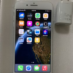 Apple iPhone 8 plus silver 64 gb- AT&T CRICKET- RED POCKET WORKS PERFET IN EXELLENT CONDITION!’ Including charger   iPhone 8 Plus 64 gb- color silver 