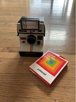Vintage Polaroid OneStep Plus Instant Land Camera w/ Q Light Flash