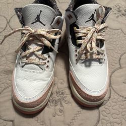 Jordan 3s